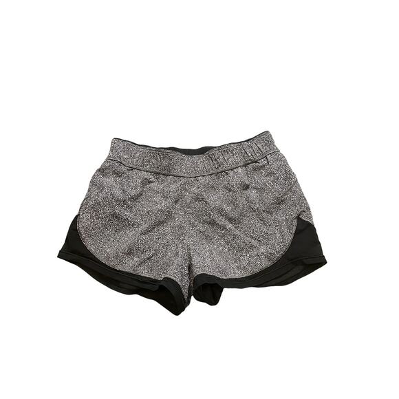 Womens Lululemon Two With One Short Black Gray (Reversible 3") size 4 Active - Picture 5 of 10